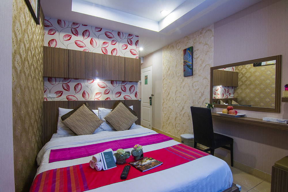 Oyo 146 Rivana Boutique By Sandara Pattaya Exterior photo